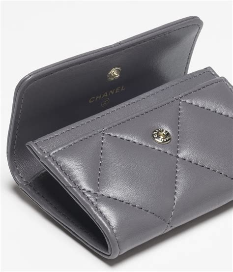 chanel 19s card holder|Chanel 19 flap card holder.